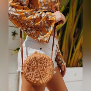 Rattan circle purse